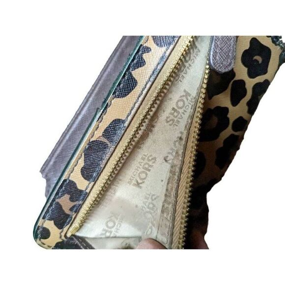 Michael kors wallet clutch leopard print - Picture 6 of 13